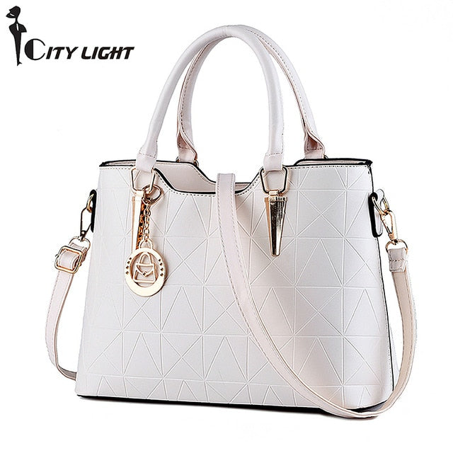 Designer Fashionable Women Leather Handbags | Luxury Ladies Shoulder Handbags
