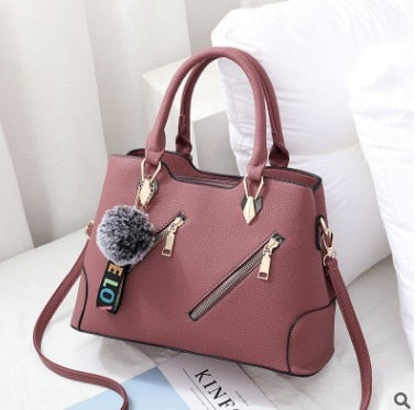 Lychee Zipper Single-Shoulder Handbag