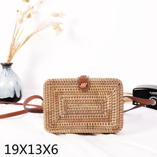 Bali Island Buckle Rattan Straw Satchel Wind Beach Round Shoulder Bag